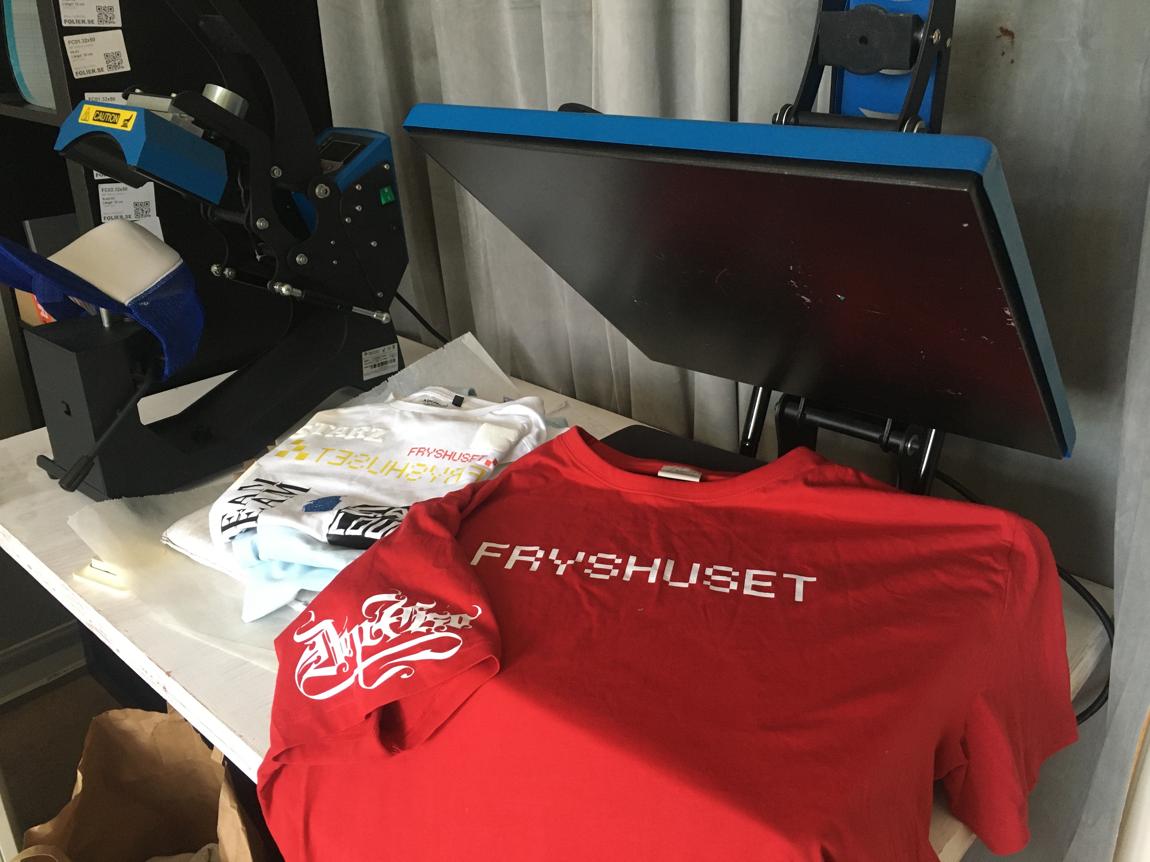 Designa ett t-shirt tryck